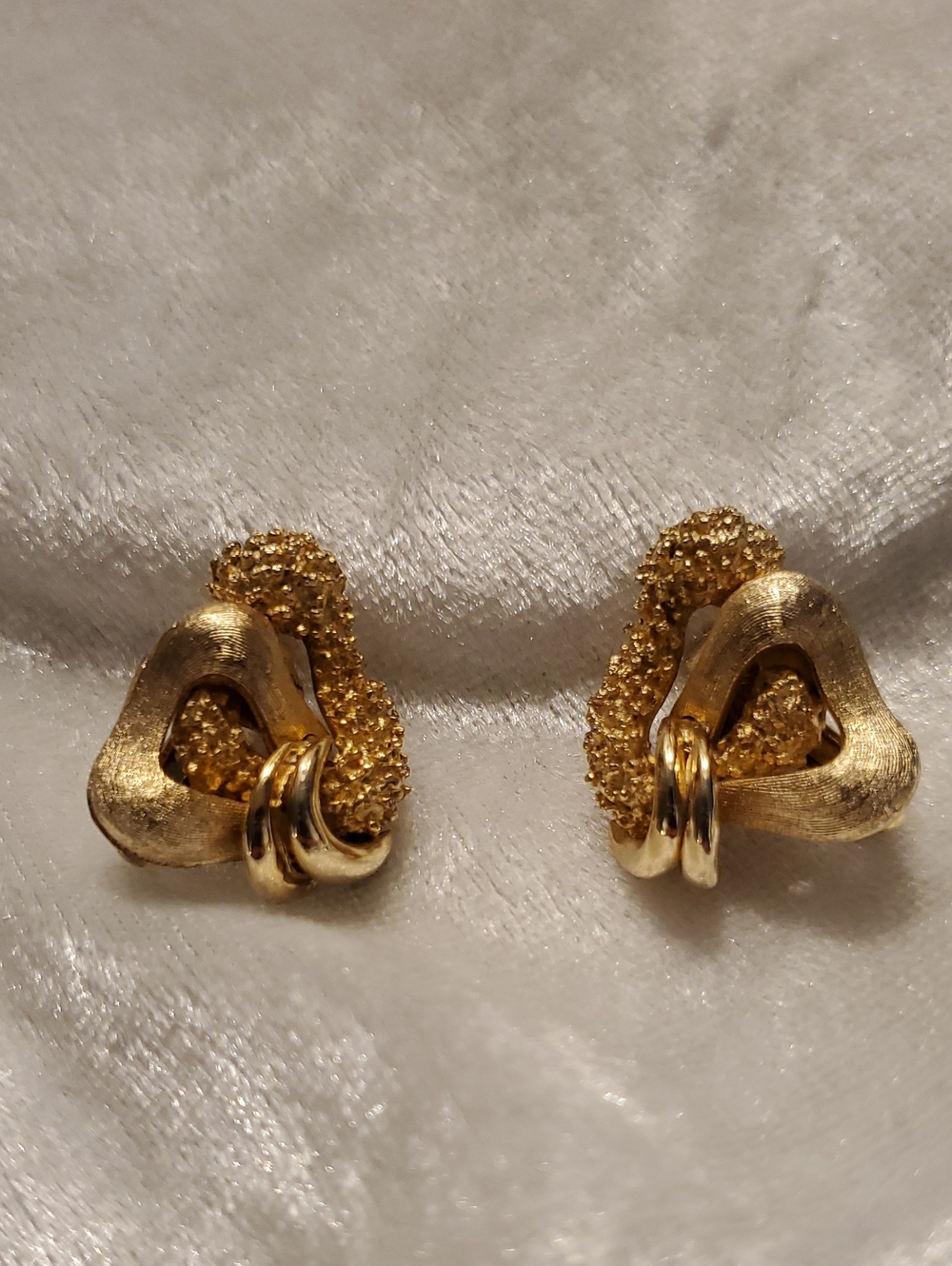 Vintage CORO signed 3 Textured Knot Gold Tone Clip On Earrings